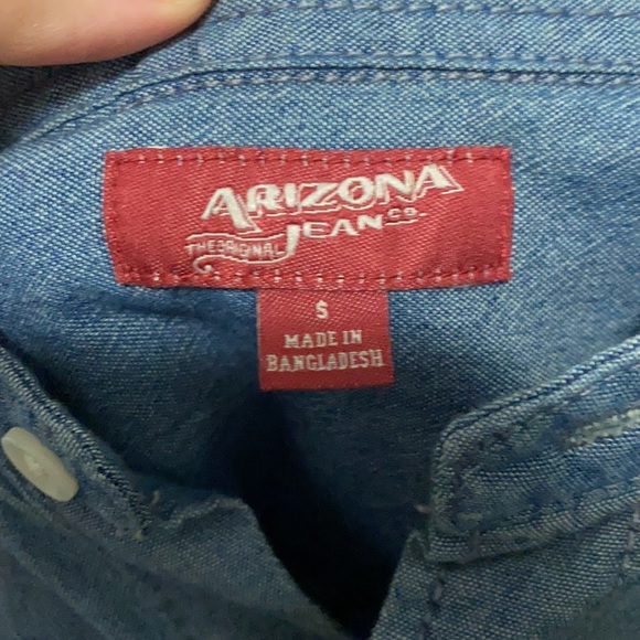 Men’s button up shirt - Picture 3 of 3